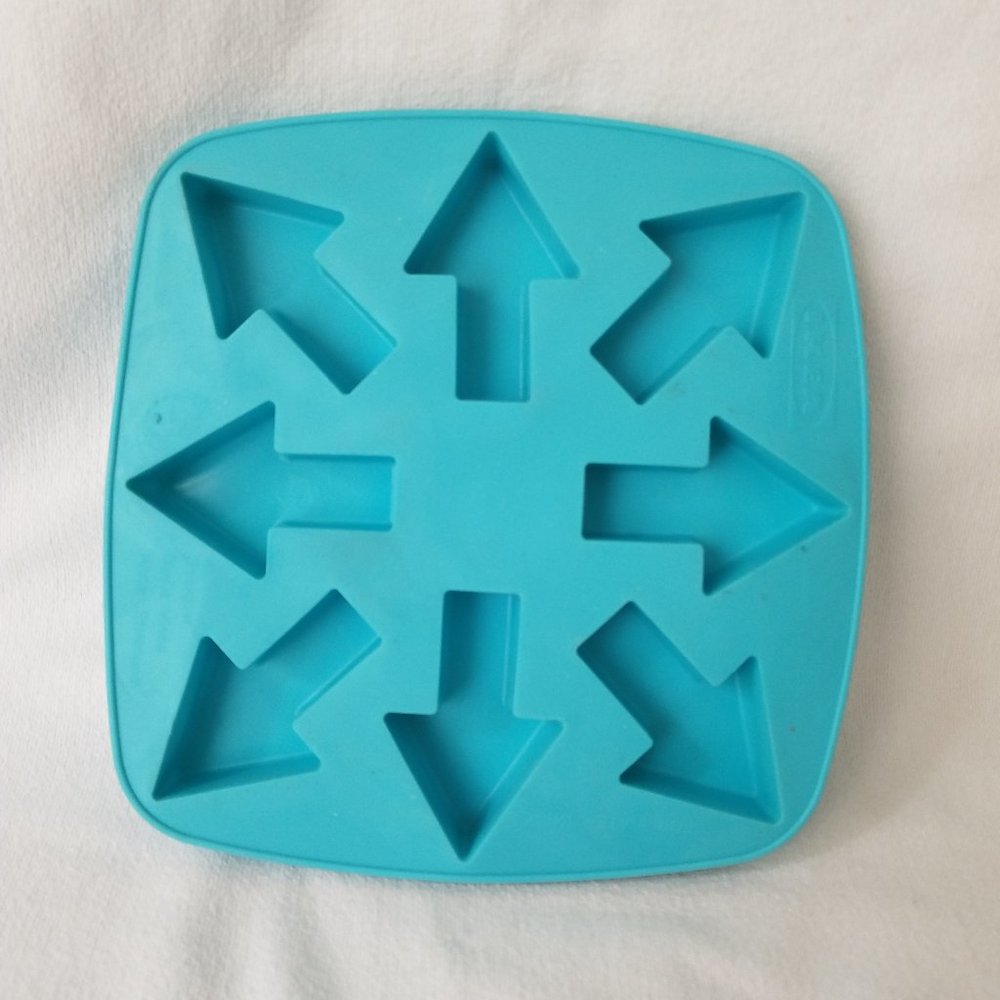 IKEA Arrow Silicone Ice Cube Tray Candy Wax Mold